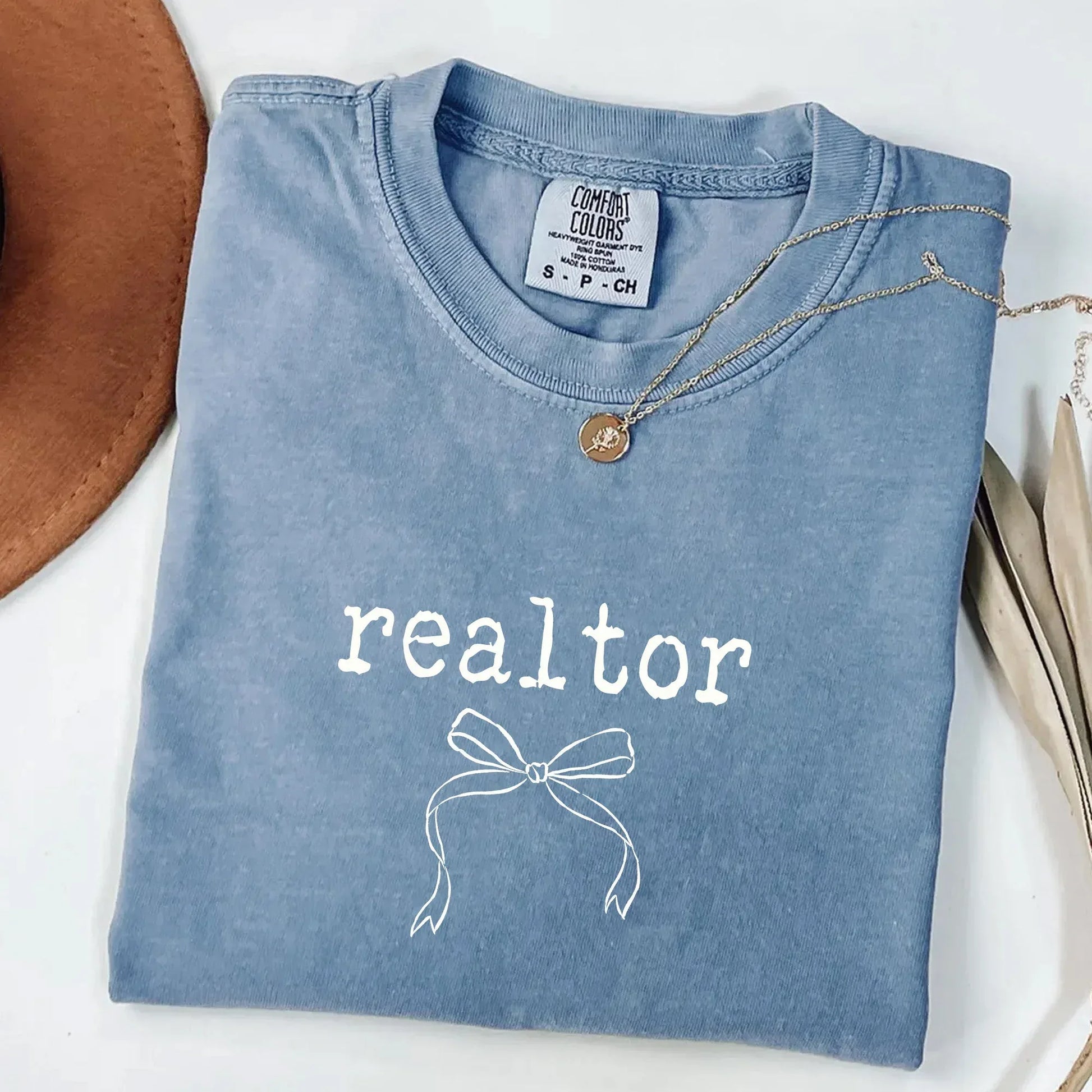 Everyday Customs Co. Aesthetic Realtor T-Shirt - Comfort Colors Professional Essential | Everyday Customs Co. - T-Shirts