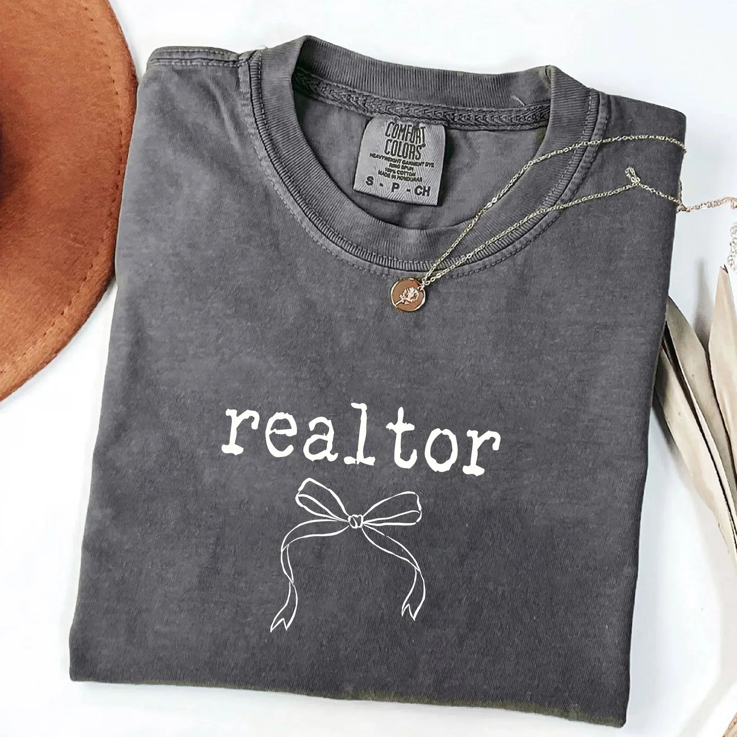 Everyday Customs Co. Aesthetic Realtor T-Shirt - Comfort Colors Professional Essential | Everyday Customs Co. - T-Shirts