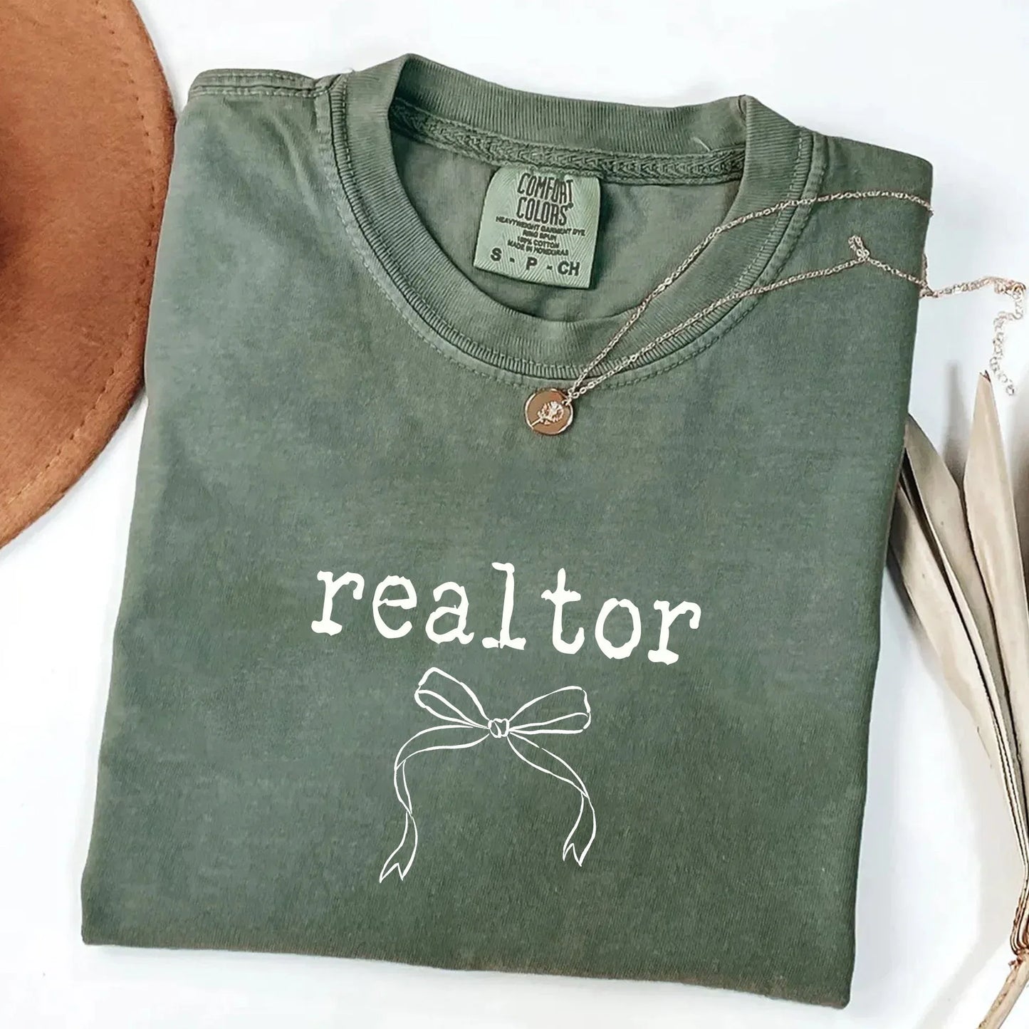 Everyday Customs Co. Aesthetic Realtor T-Shirt - Comfort Colors Professional Essential | Everyday Customs Co. - T-Shirts