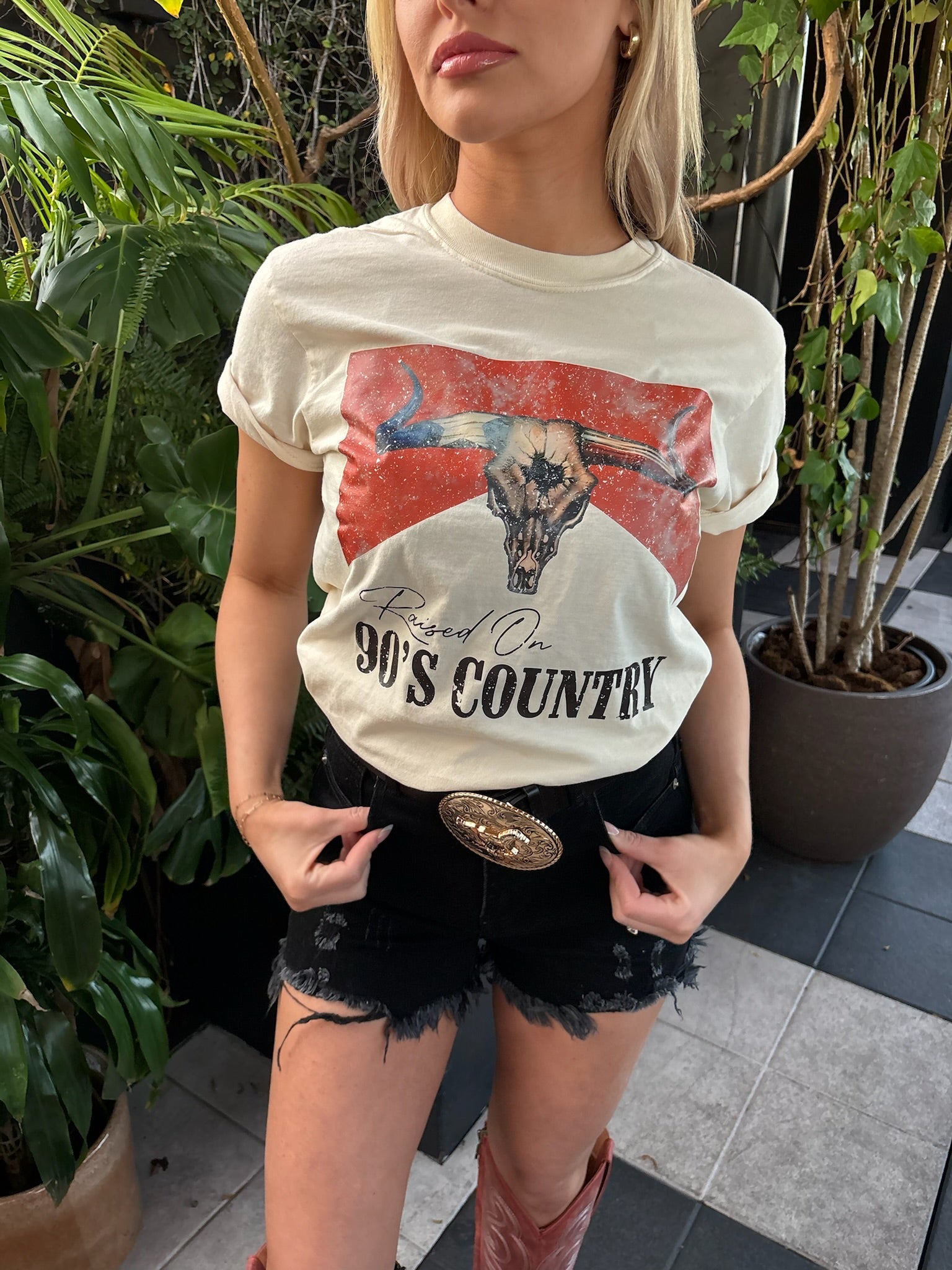 Everyday Customs Co. 90's Country Graphic T-Shirt - Crafted with Purpose | Everyday Customs Co. - T-Shirts Graphic Tee