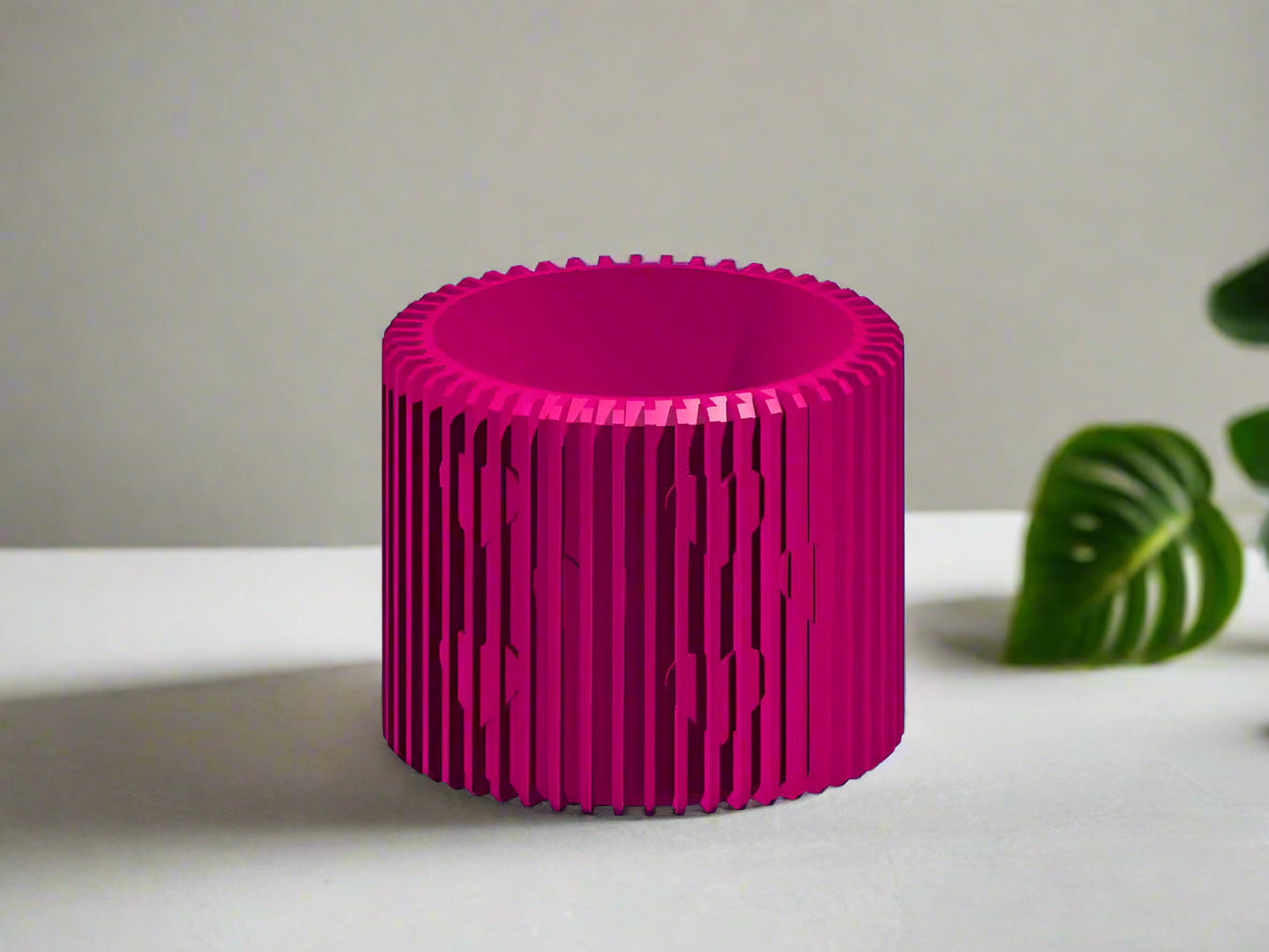 Rosebud HomeGoods Modern Heart Planter with Saucer – Ribbed 3D Printed Home Decor - Apparel & Accessories Planter